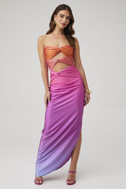 Experience the fiesta in Baobab's X FashionPass Vera Dress - the ultimate party dress.