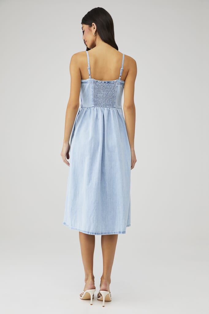Denim Dresses for Women | FashionPass Denim Dresses for Women | FashionPass