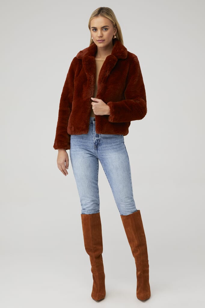 Furry furr jacket – Leovand