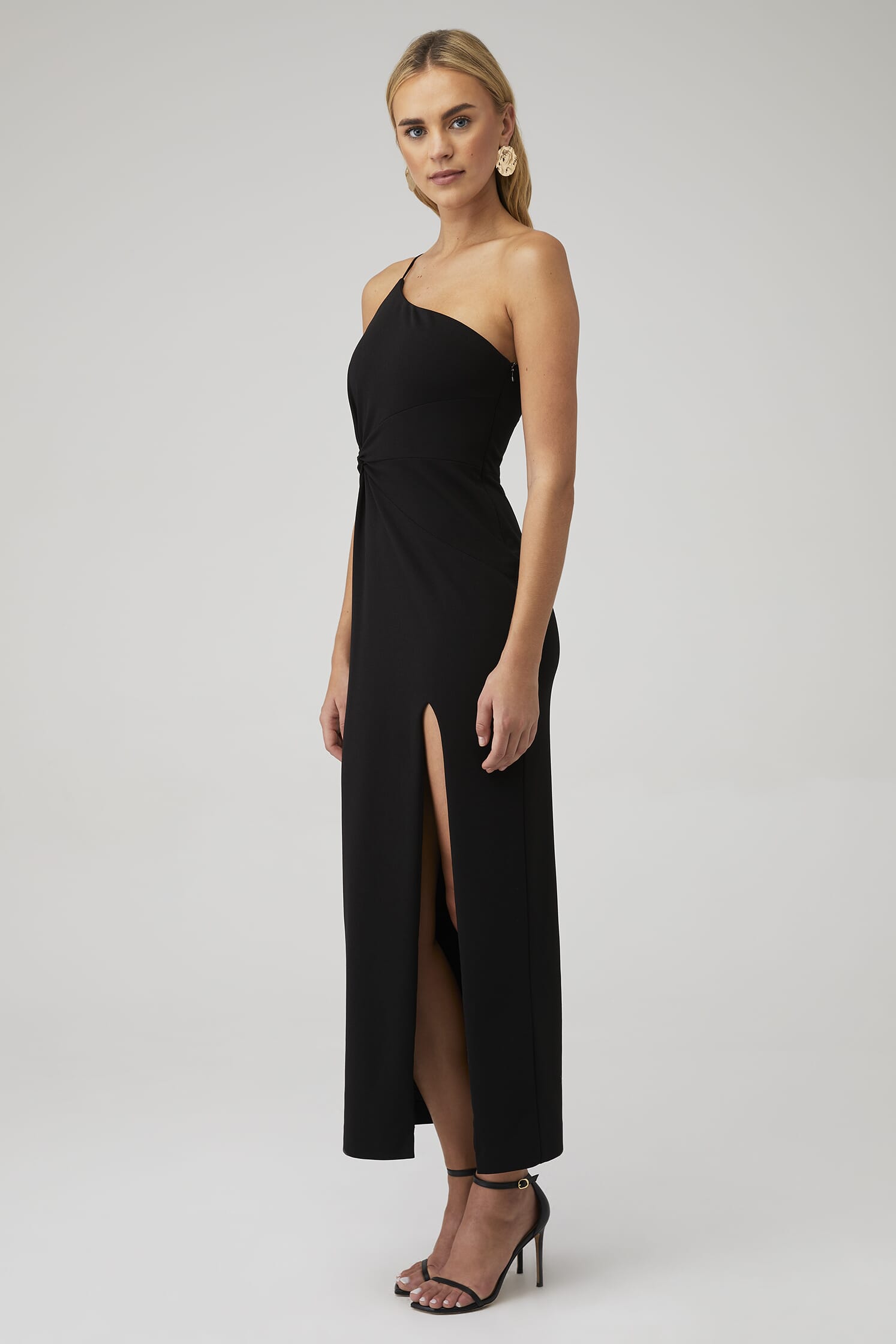 Amanda Uprichard | Avon Maxi in Black| FashionPass Amanda Uprichard | Avon Maxi in Black| FashionPass
