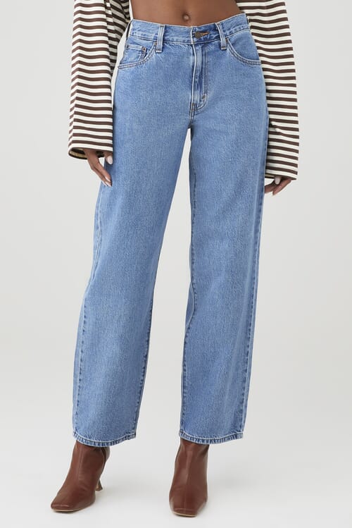 LEVI'S | Baggy Dad Jeans in Love Is Love| FashionPass