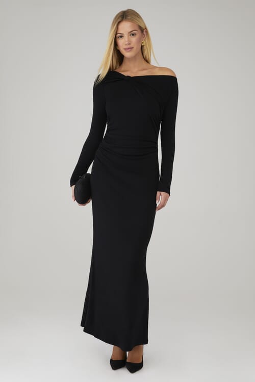 conservative maxi dresses Gwen Modest Maxi in Apricot Medium