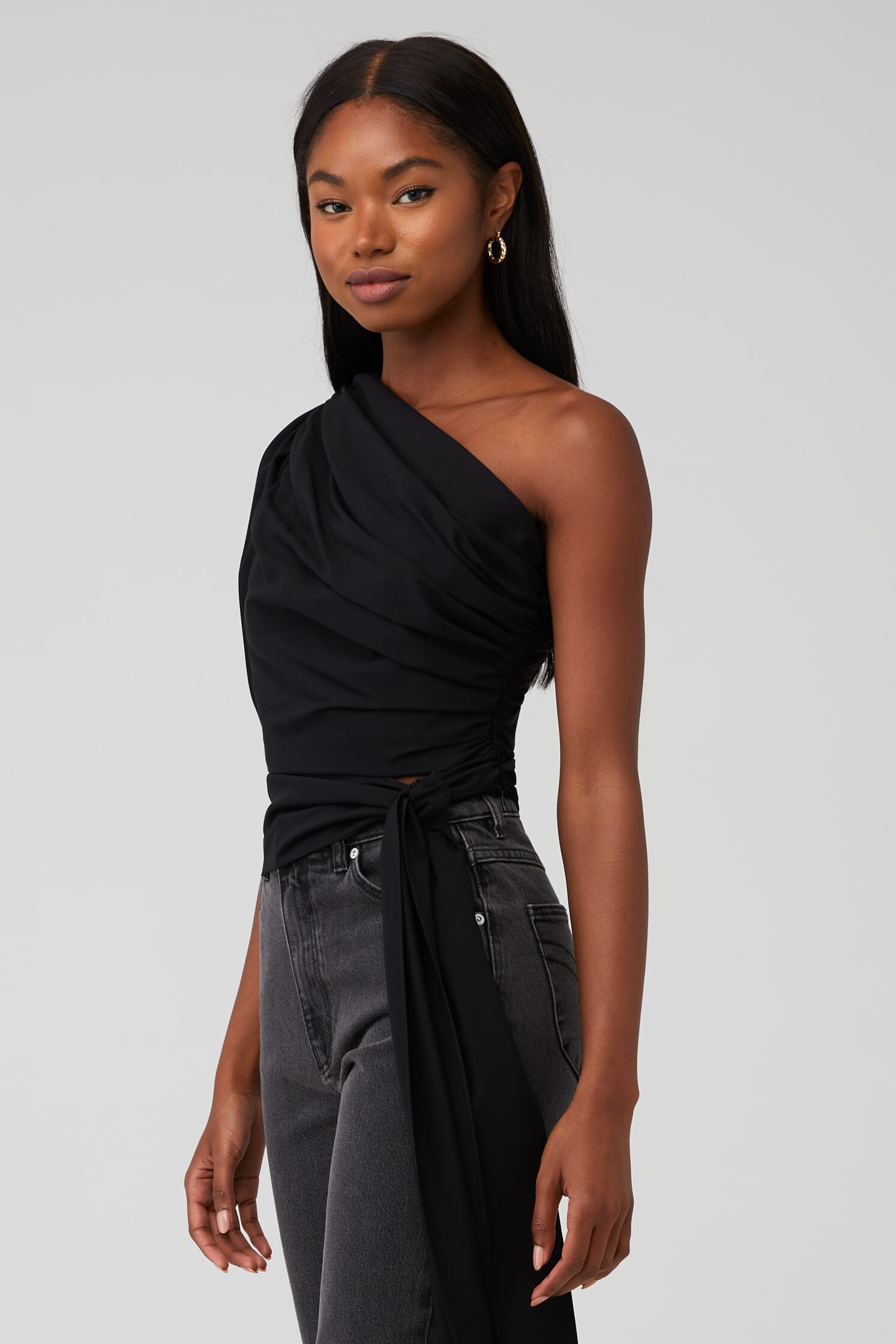 Amanda Uprichard | Bexley Top in Black| FashionPass, image size:1493x2240