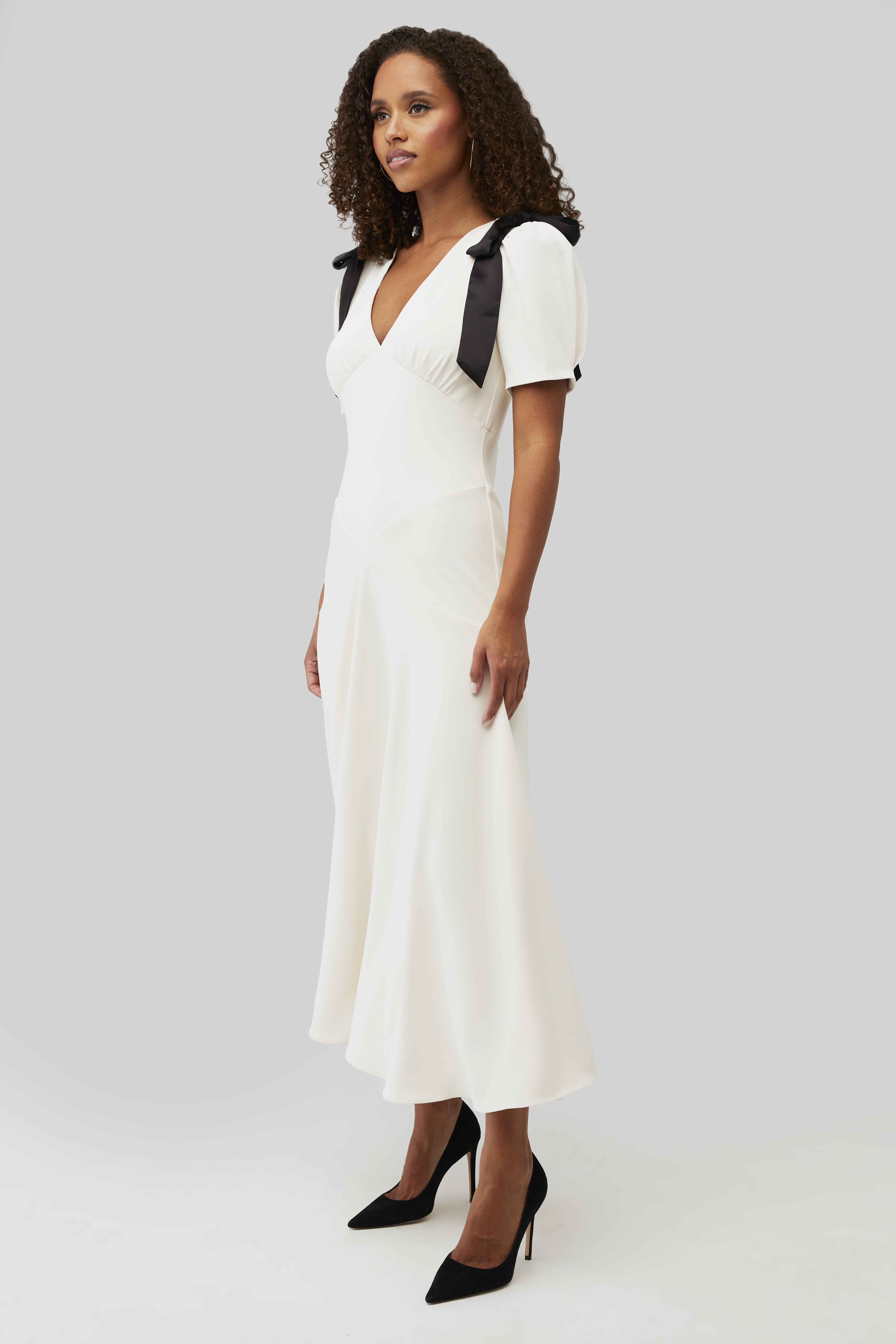 ASTR | Ciela Dress in Cream| FashionPass