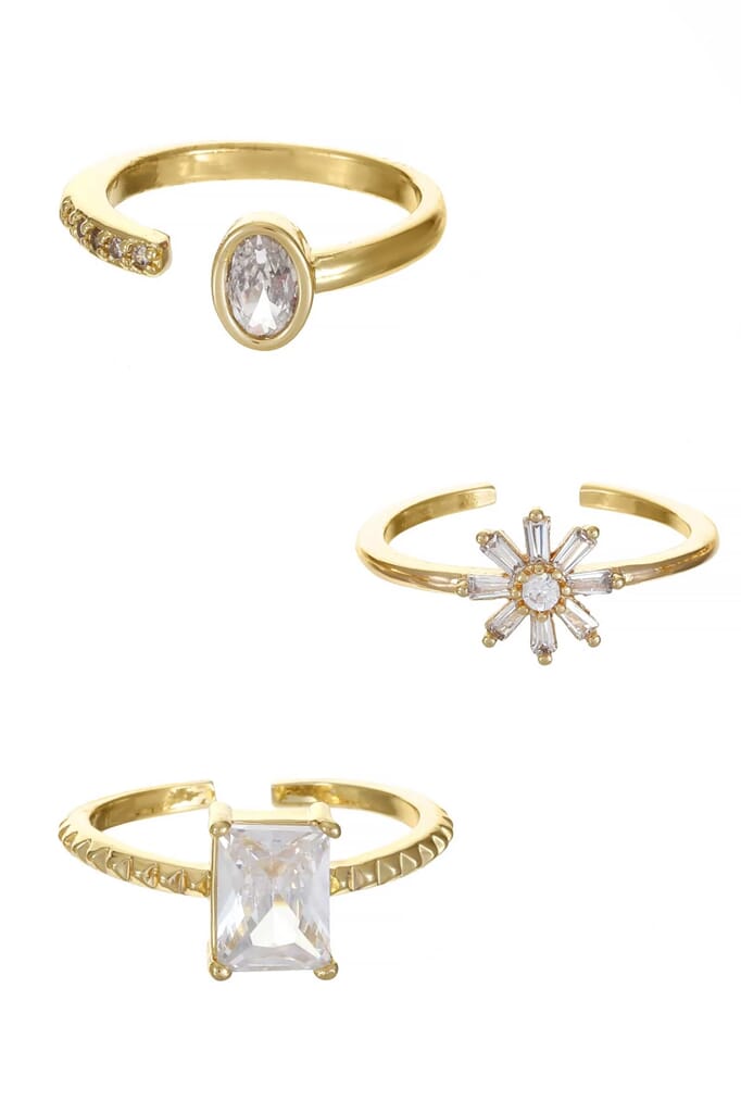 Ettika | Delicate Daisy Crystal Ring Set in Gold| FashionPass