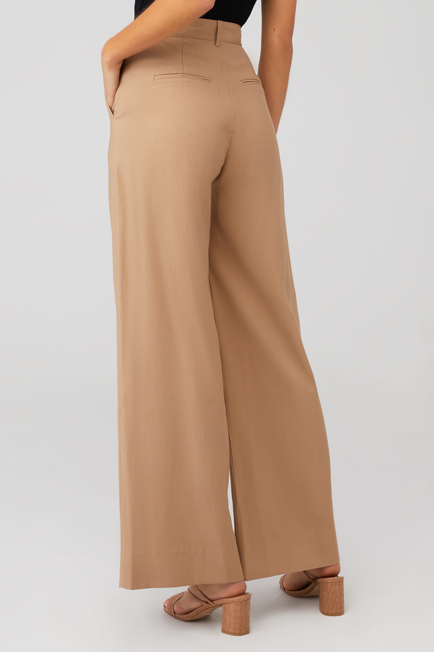 Nonchalant Label, Fabi Pants in Camel