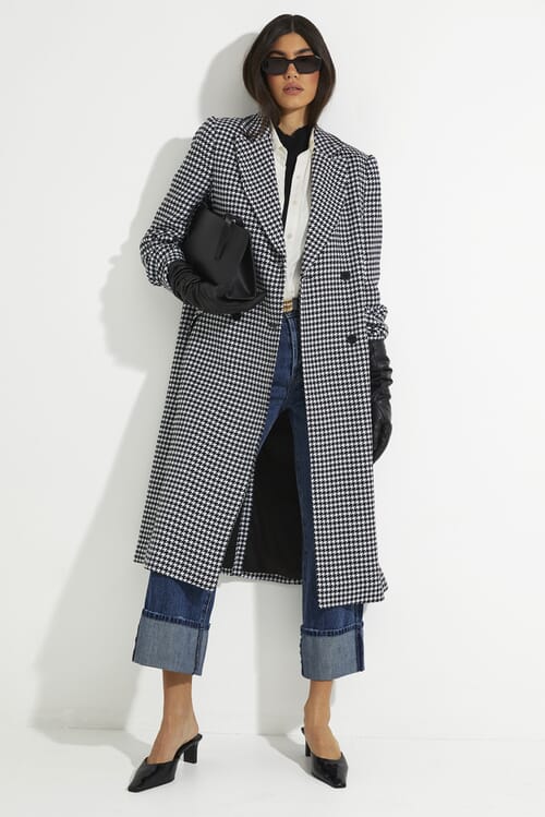 Être Aimé | City Coat in Houndstooth| FashionPass
