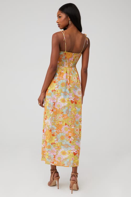 mumuページ Show Me Your Mumu | Maggie Maxi Dress in Groovy Blooms| FashionPass