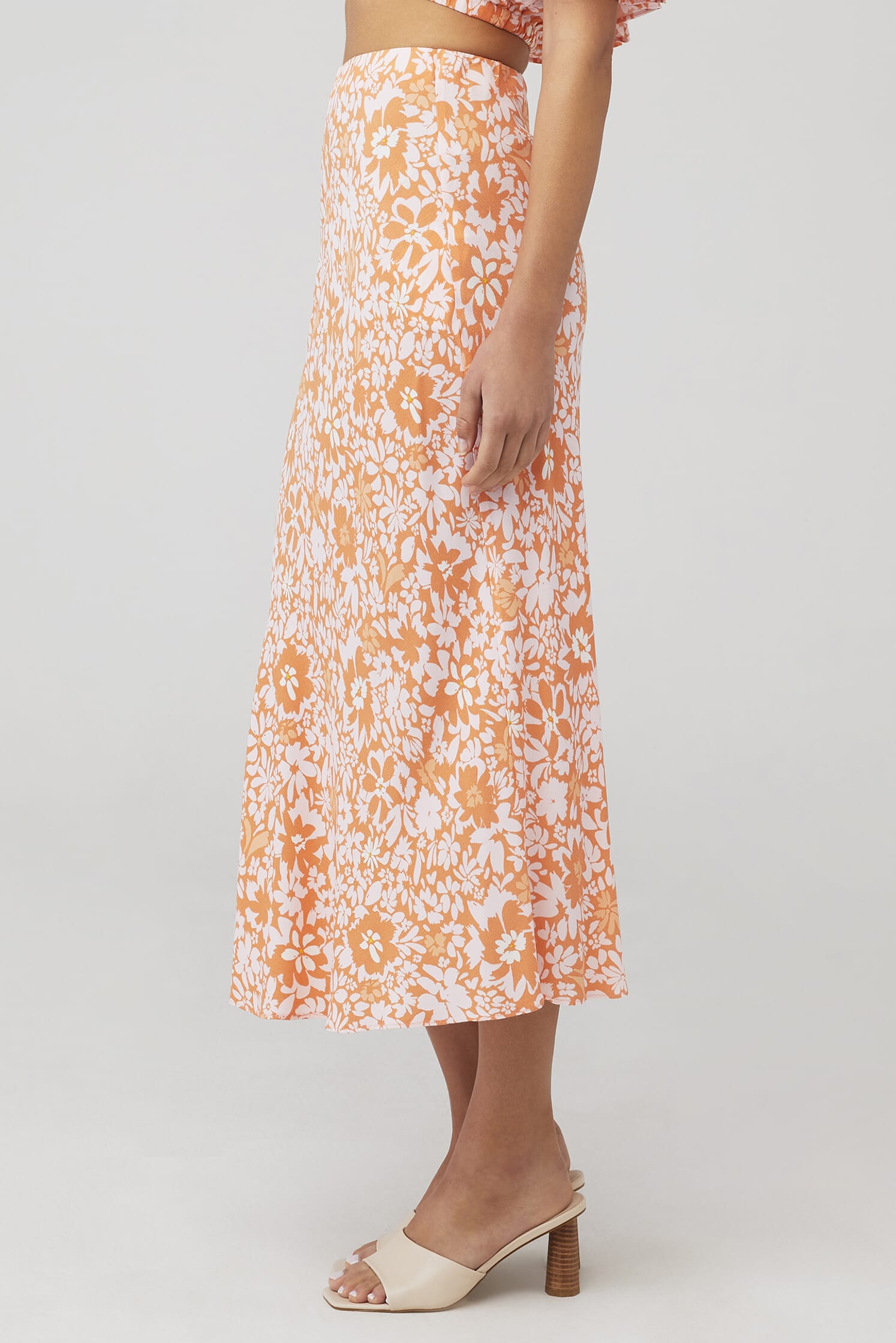 marli cut waist midi