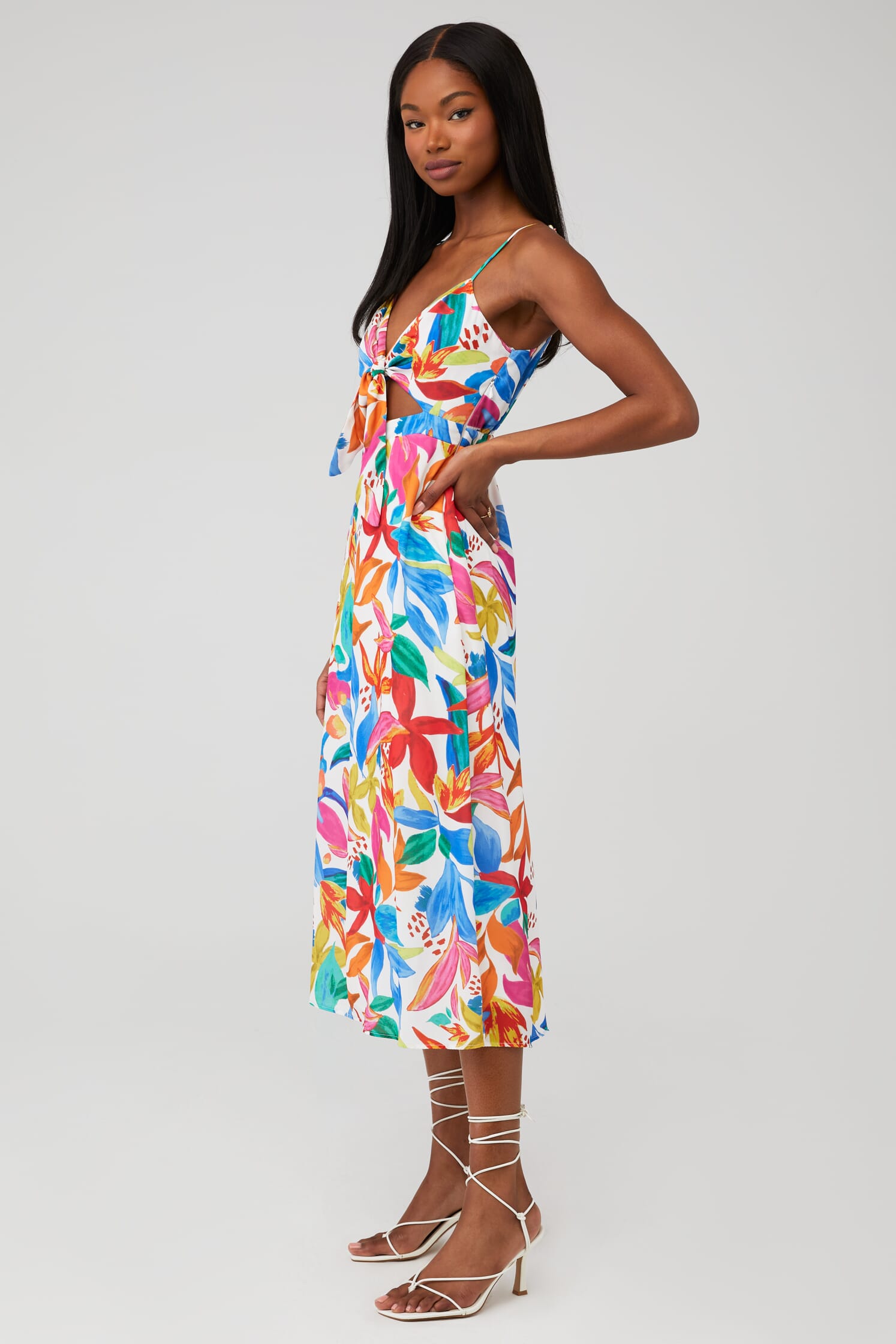 Show Me Your Mumu | Moby Tie Maxi in Bright Blooms| FashionPass