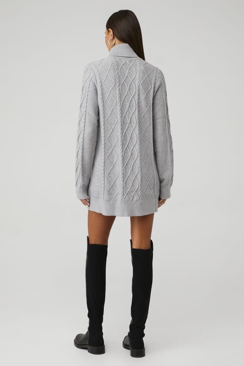 show me your mumu: throw on cardigan - snow cable knit