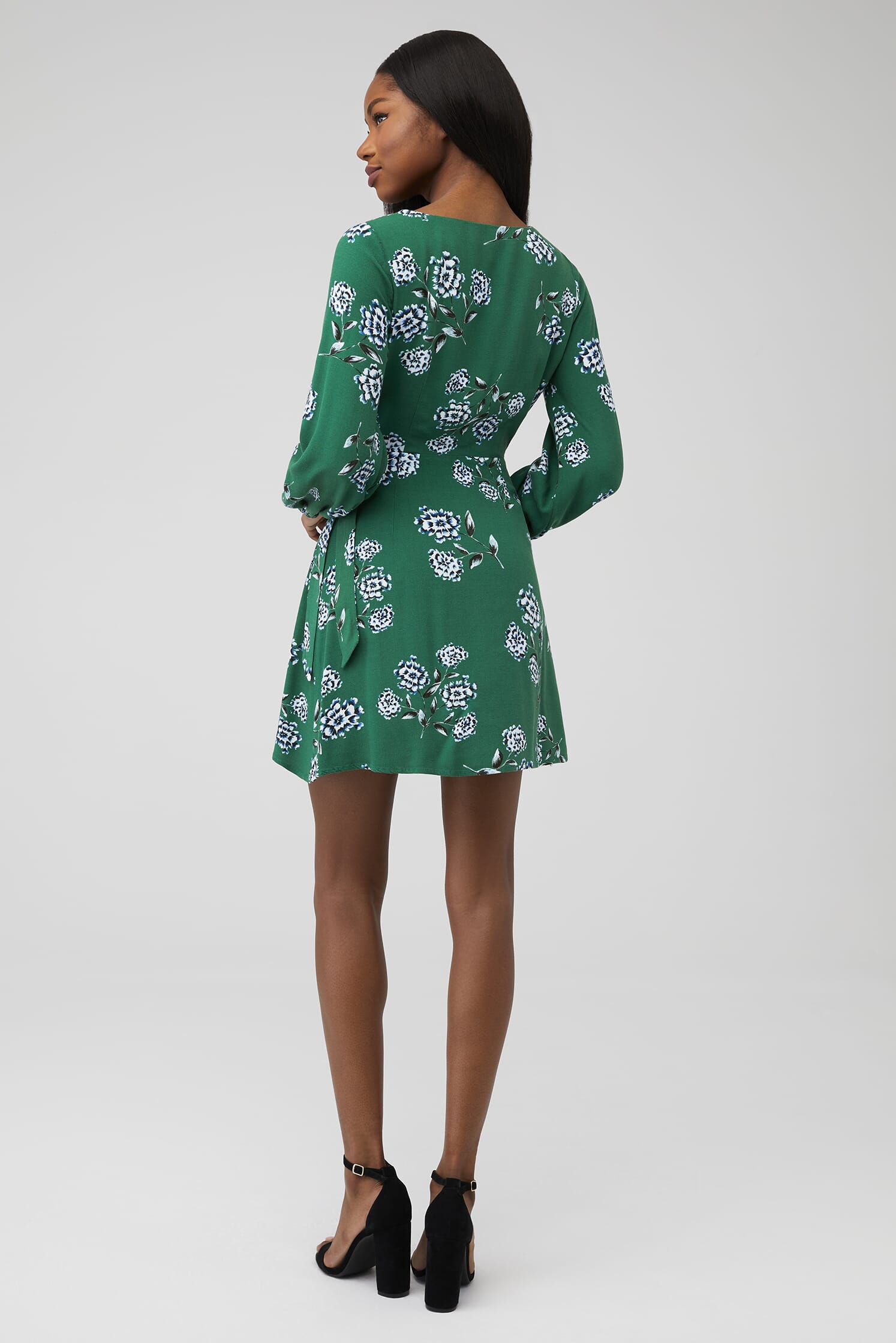 Cupcakes and Cashmere Mystique Dress in Green
