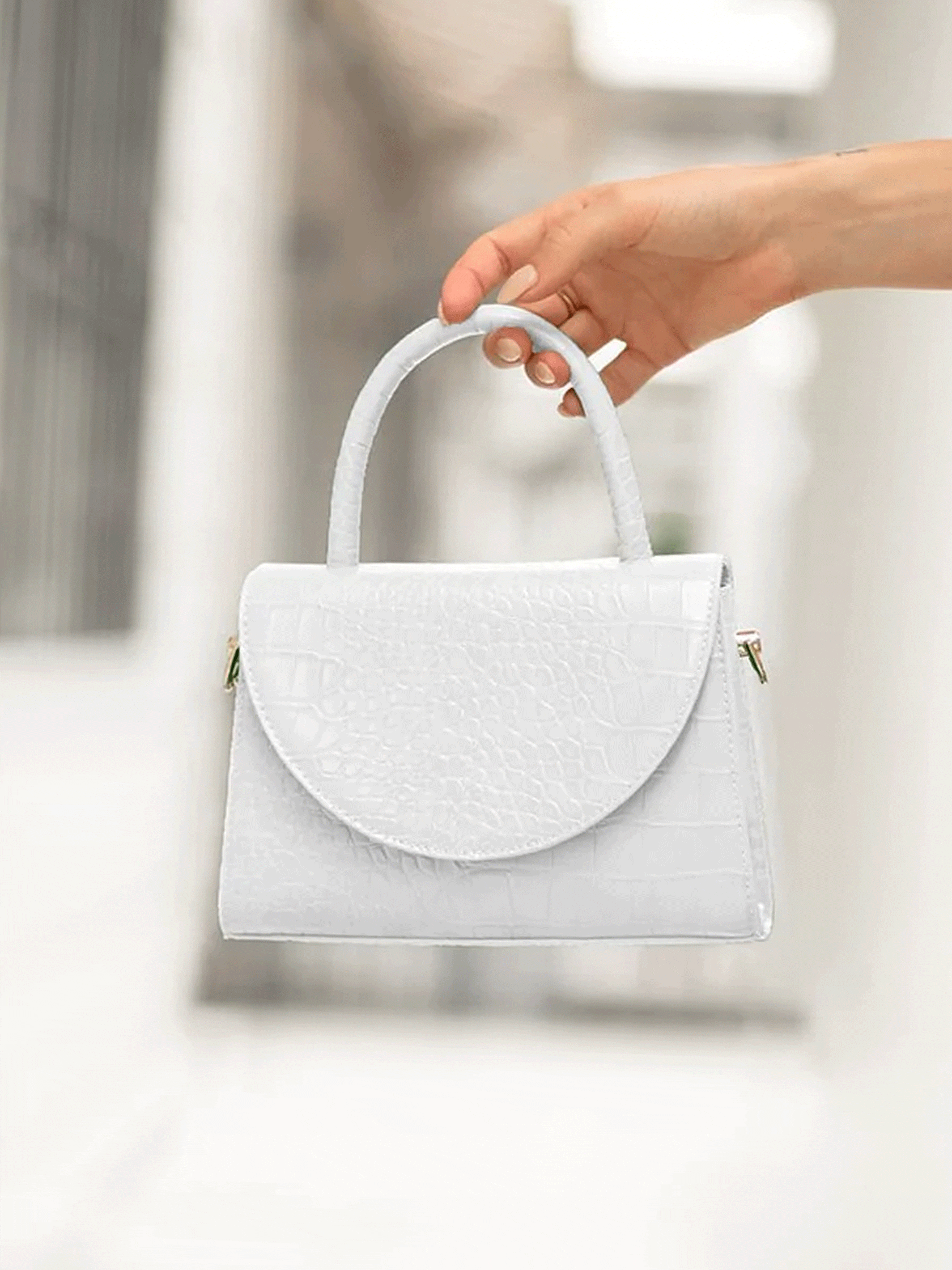 How to Style a White Bag in 2024 – Olga Berg