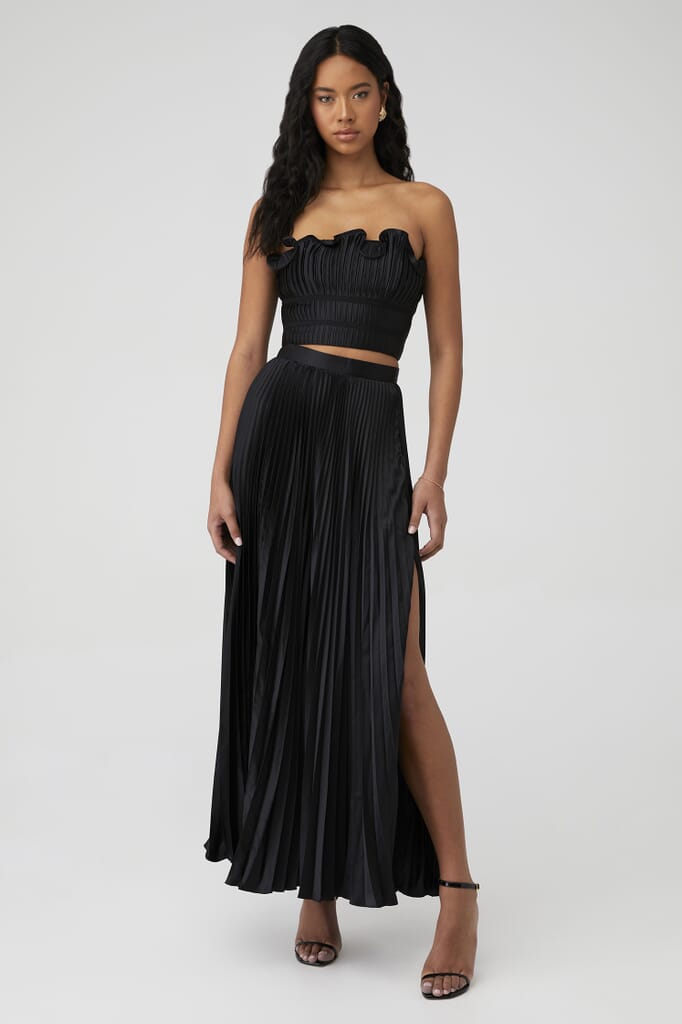 AMUR | FashionPass