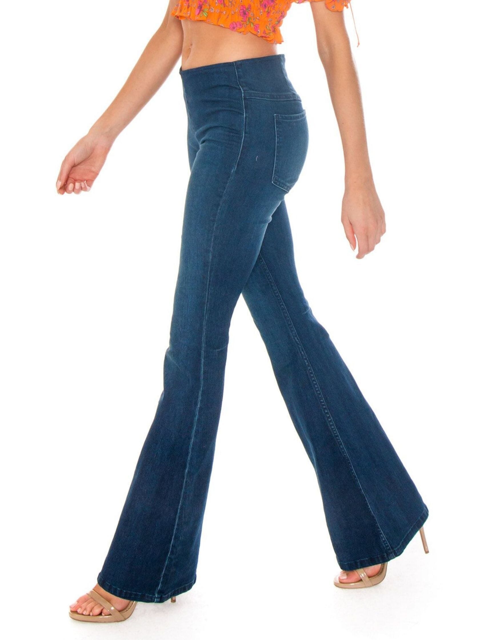 Penny Pull-On Printed Flare Jeans – Le' Diva Boutique Store