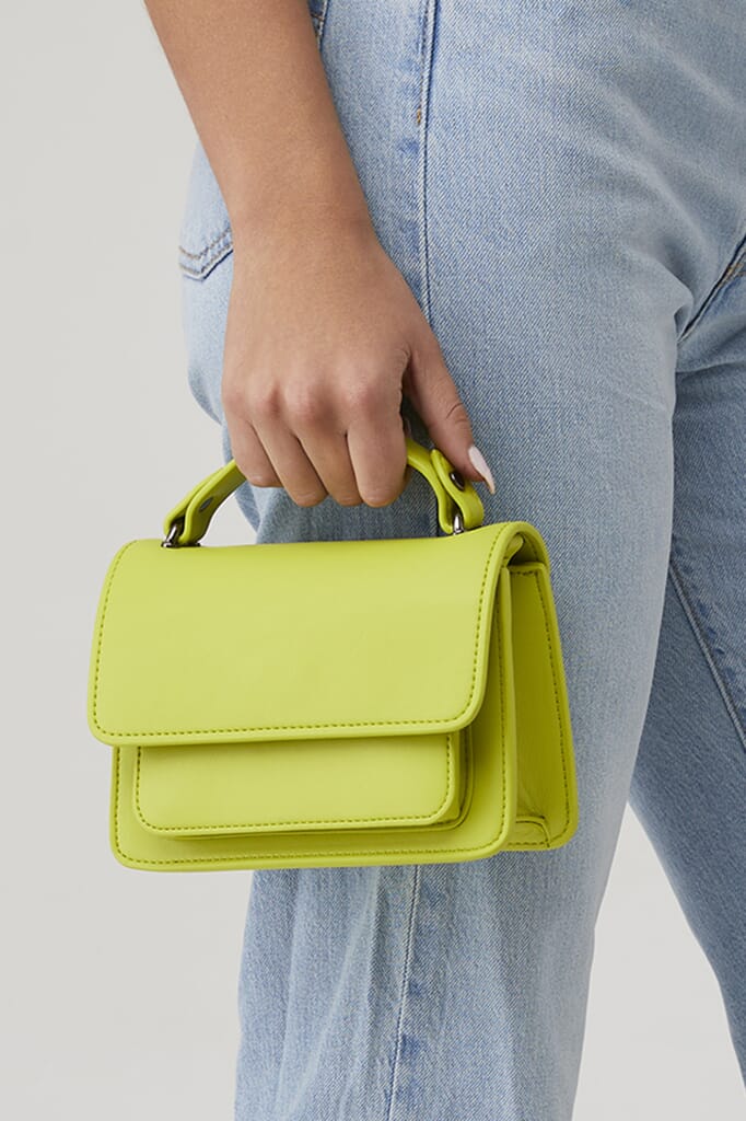 HVISK Renel Soft Structured Bag in Sheen Green| FashionPass