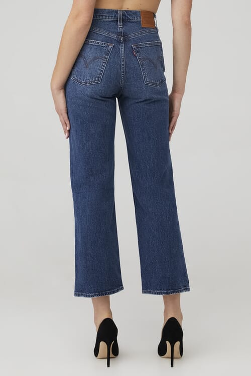 LEVI'S Ribcage Straight Ankle in Valley View FashionPass