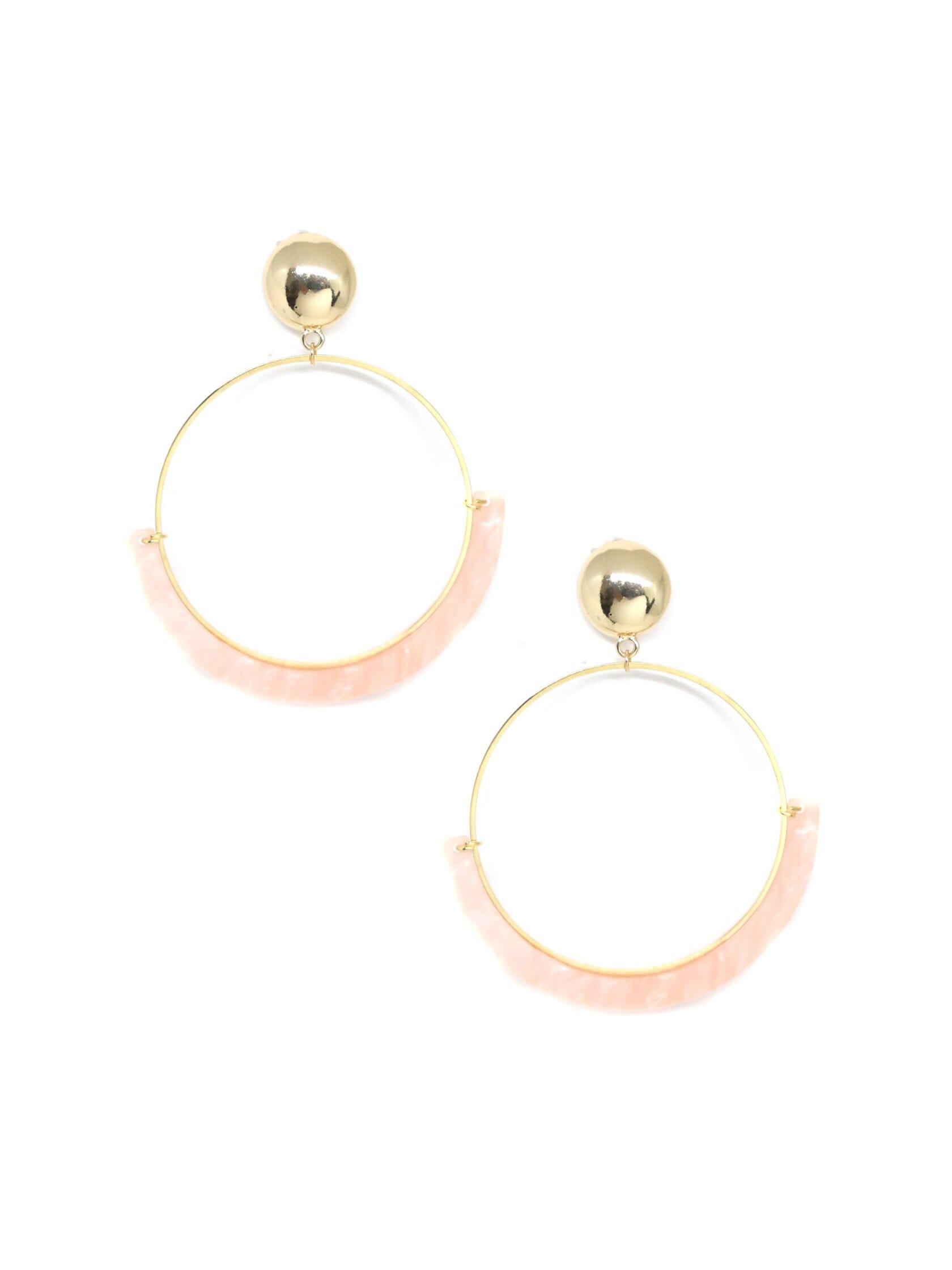 Ettika Starring Role Earring in Pink And Gold