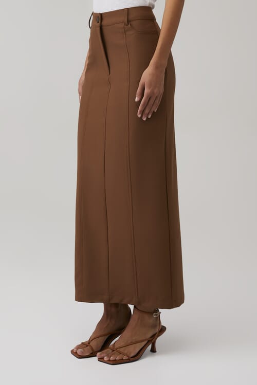 STRAIGHT FIT MIDI SKIRT