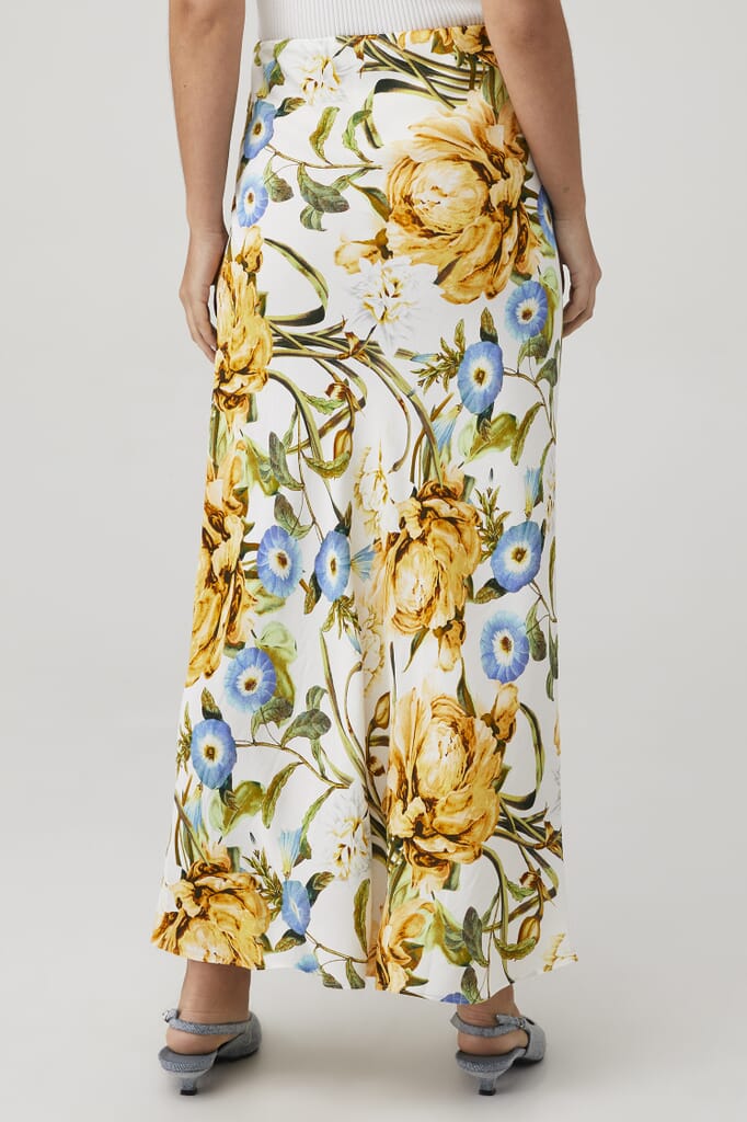 Favorite Daughter | Favorite Skirt in Botanical Tangle| FashionPass