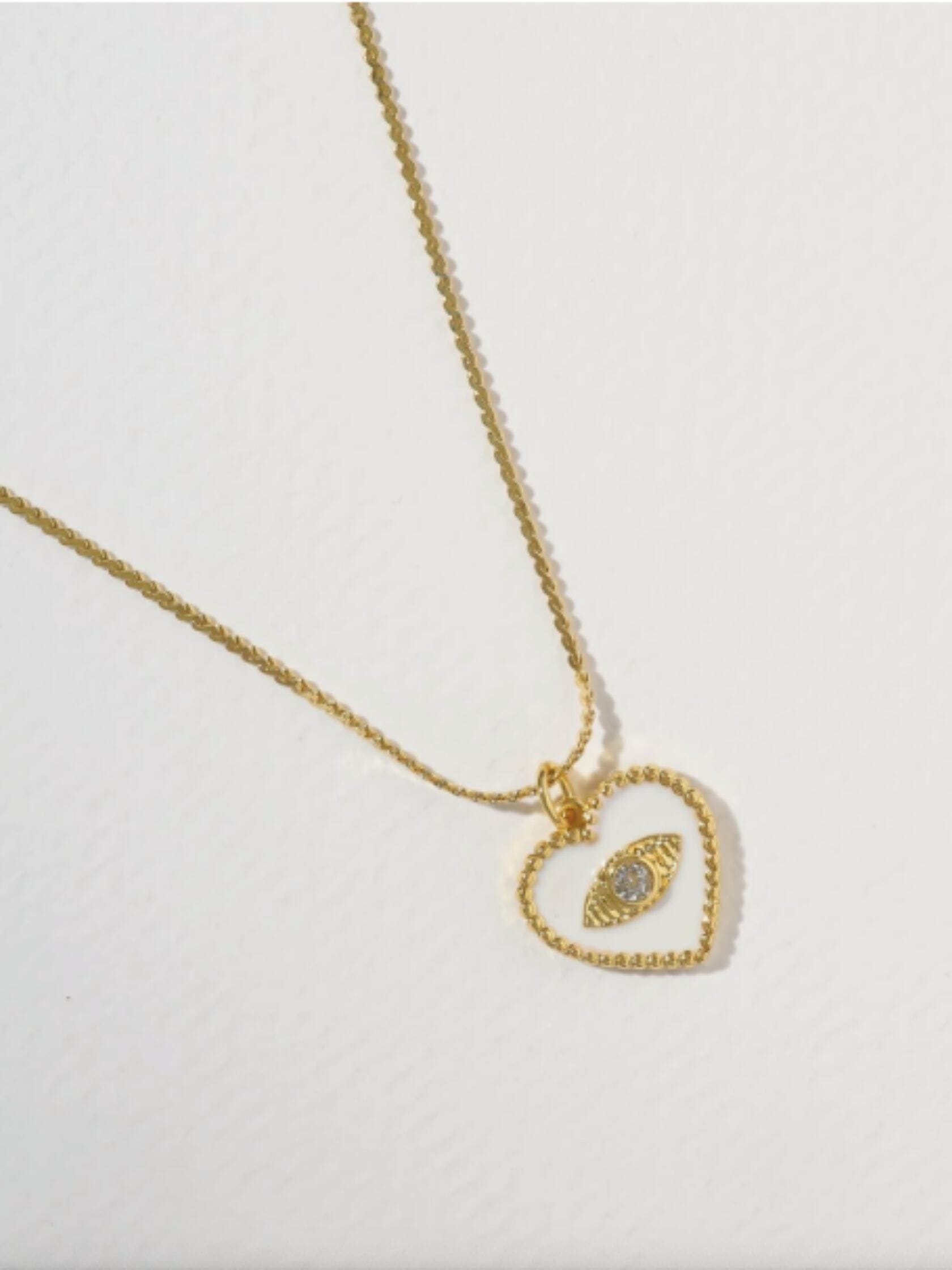 Vanessa Mooney, Joelyn Heart Necklace in Gold/White