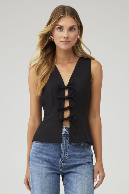 ASTR | Jayce Sweater Vest in Black| FashionPass