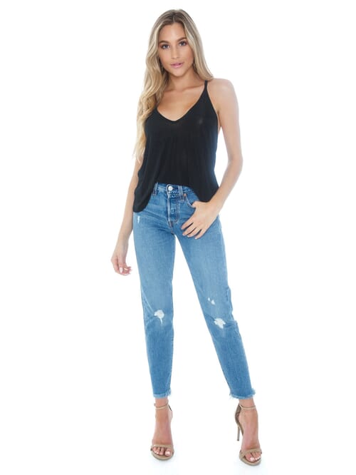 Levi's Wedgie Icon Fit Jeans purchases Distressed Denim 24