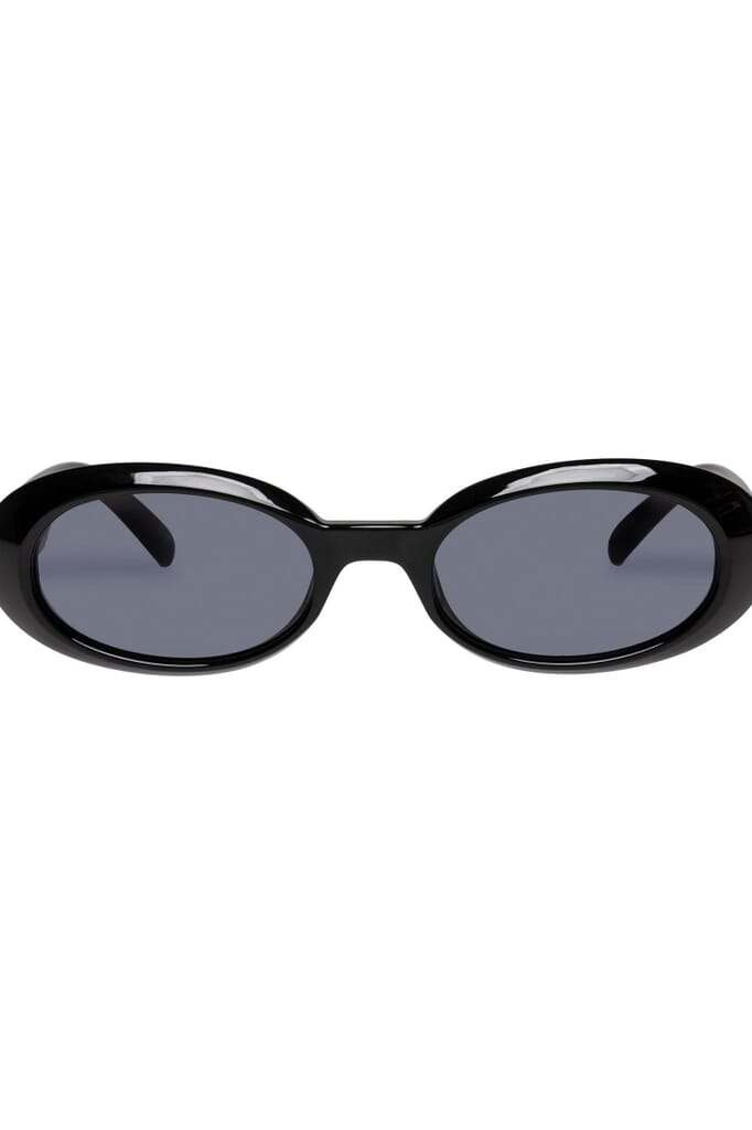 Le Specs | Subdimension Sunglasses in Black| FashionPass display picture 1